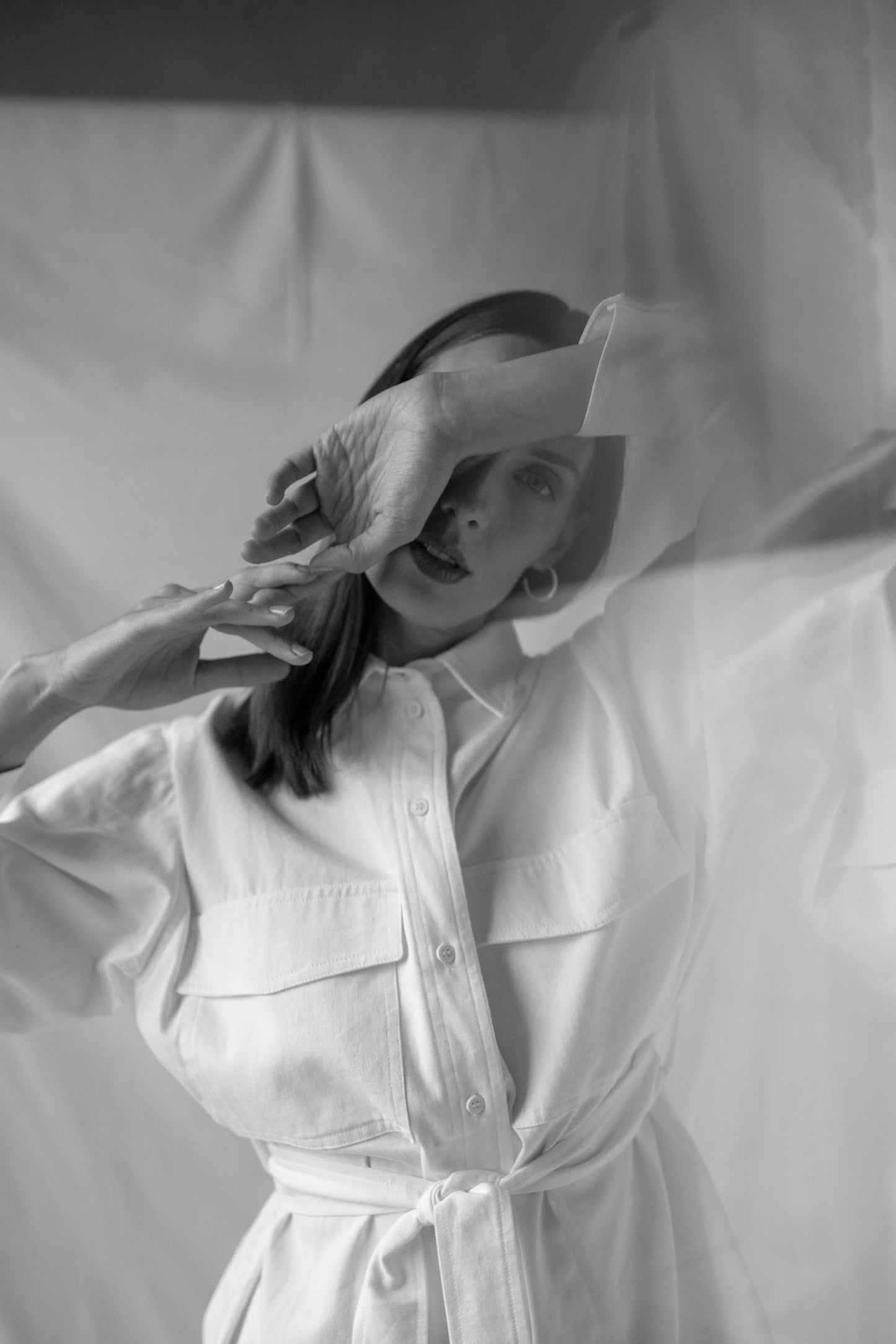 White organic over shirt with belt and chest pockets