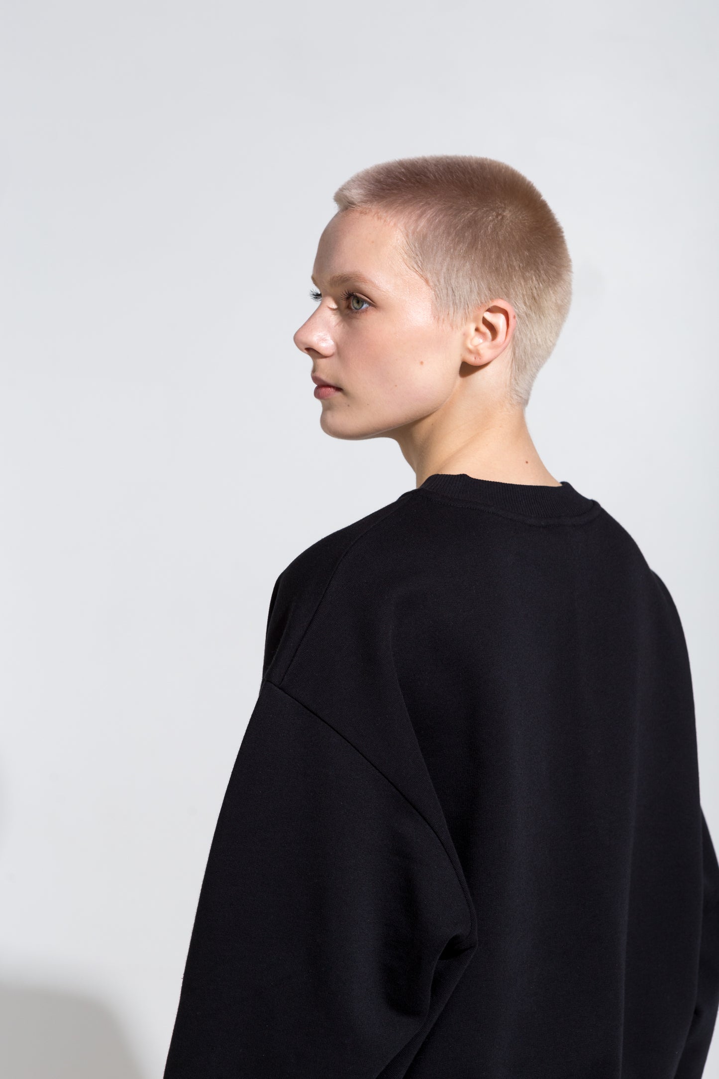 Oversized sweatshirt in black organic cotton