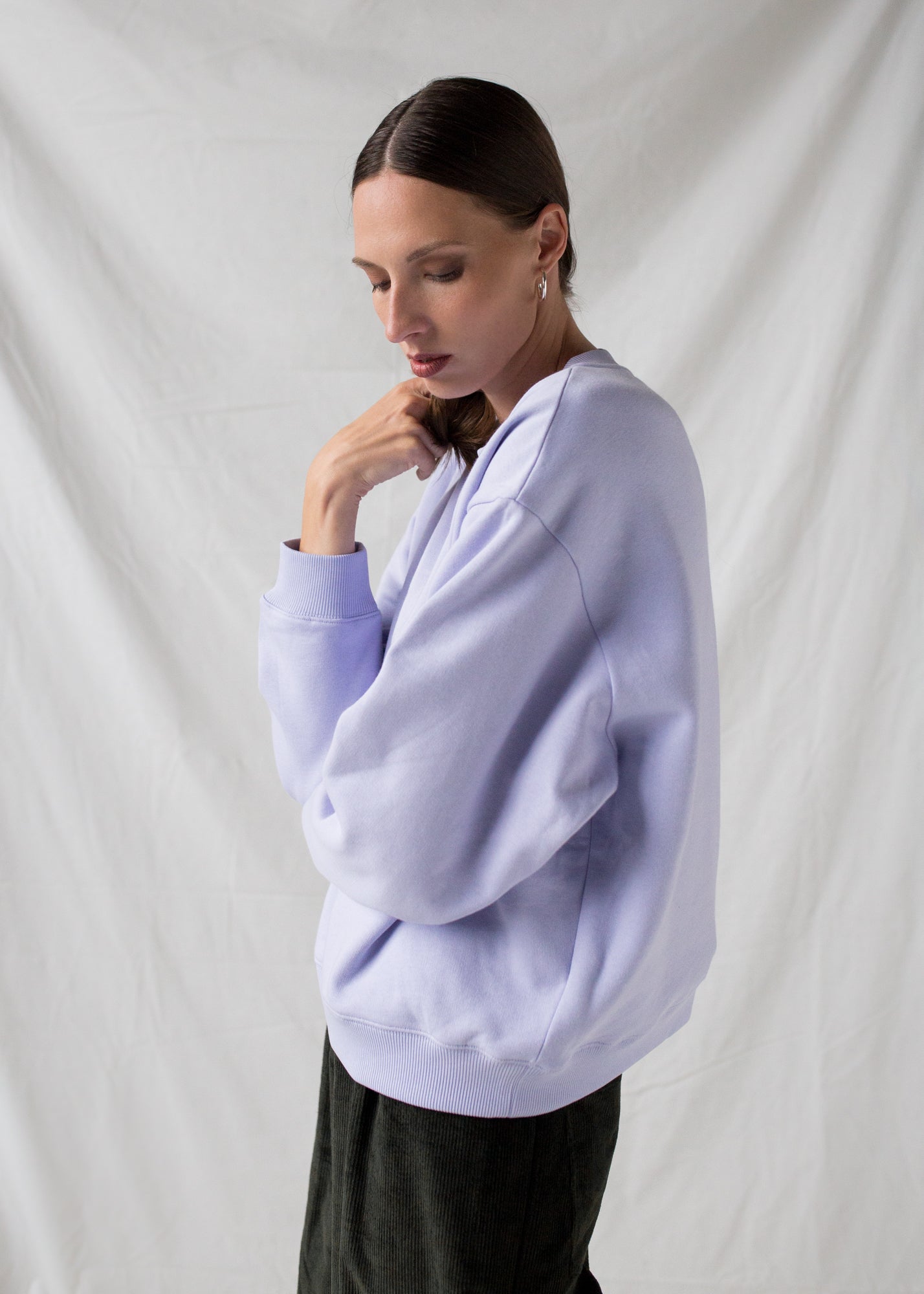 Icy lilac oversize sweatshirt in organic cotton
